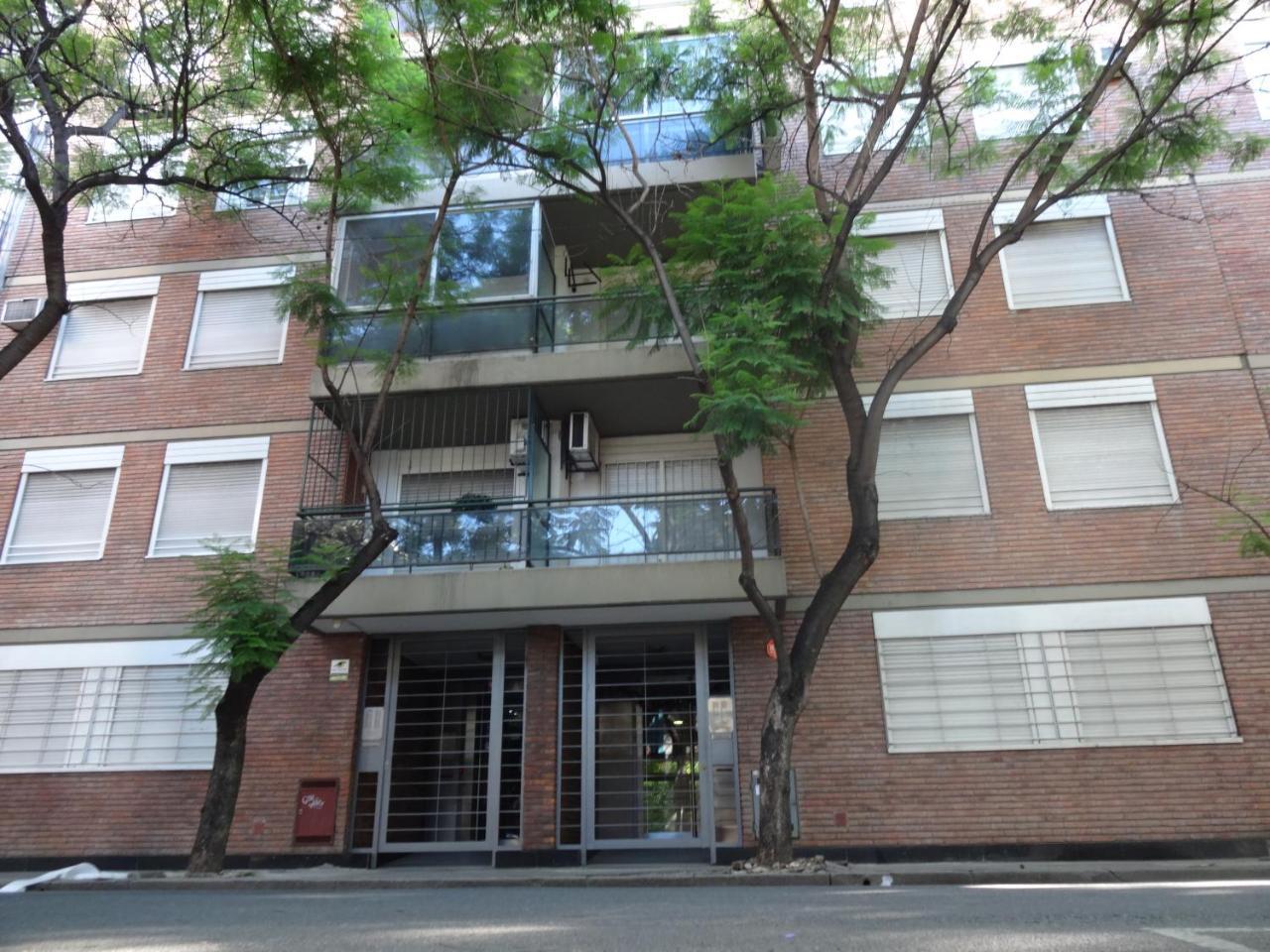 Amplio Dpto Con Jardin En El Centro De La Ciudad Appartamento Rosario Esterno foto